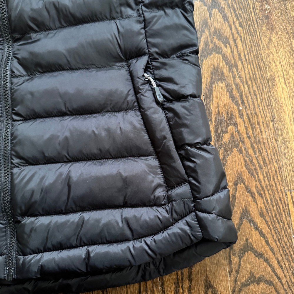 32 Degrees Heat Black Puffer Vest Womens Medium Full Zip Quilted Lightweight - Picture 8 of 13